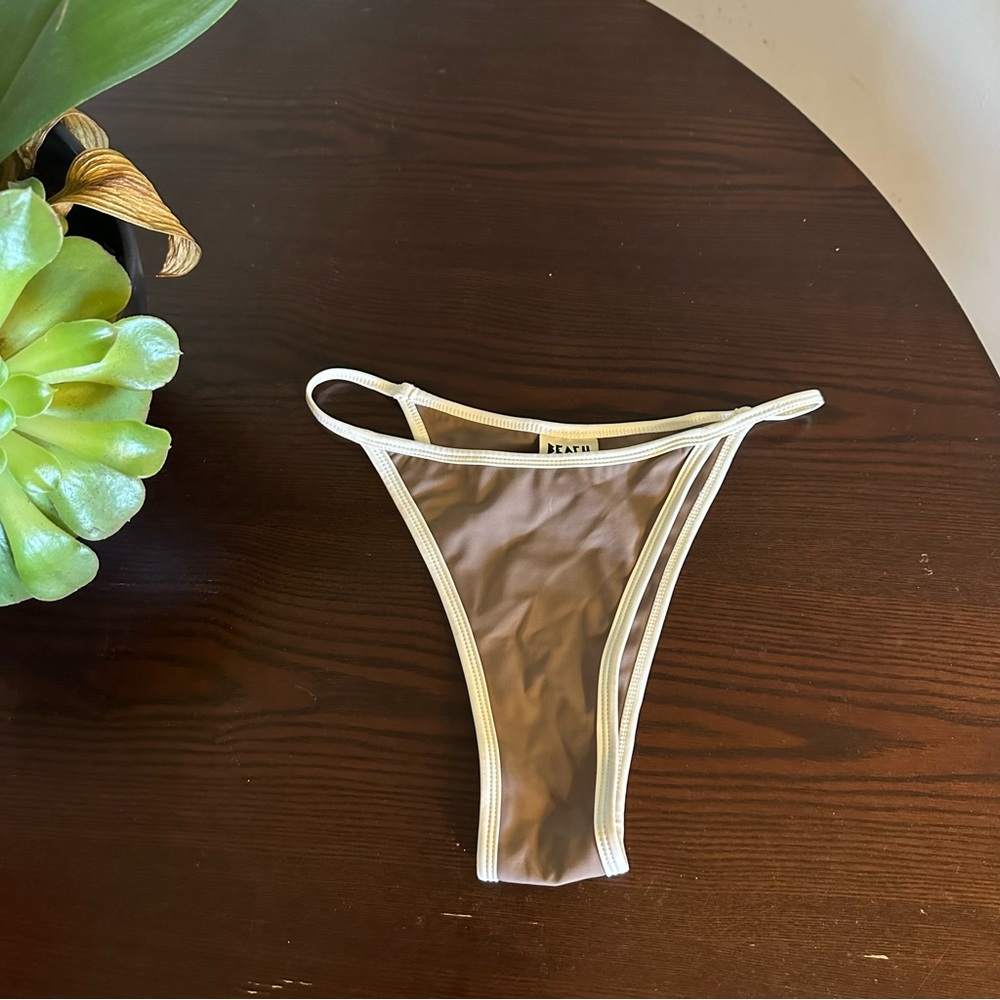 Beach Access Bikini Bottoms - Twiggy Bottom